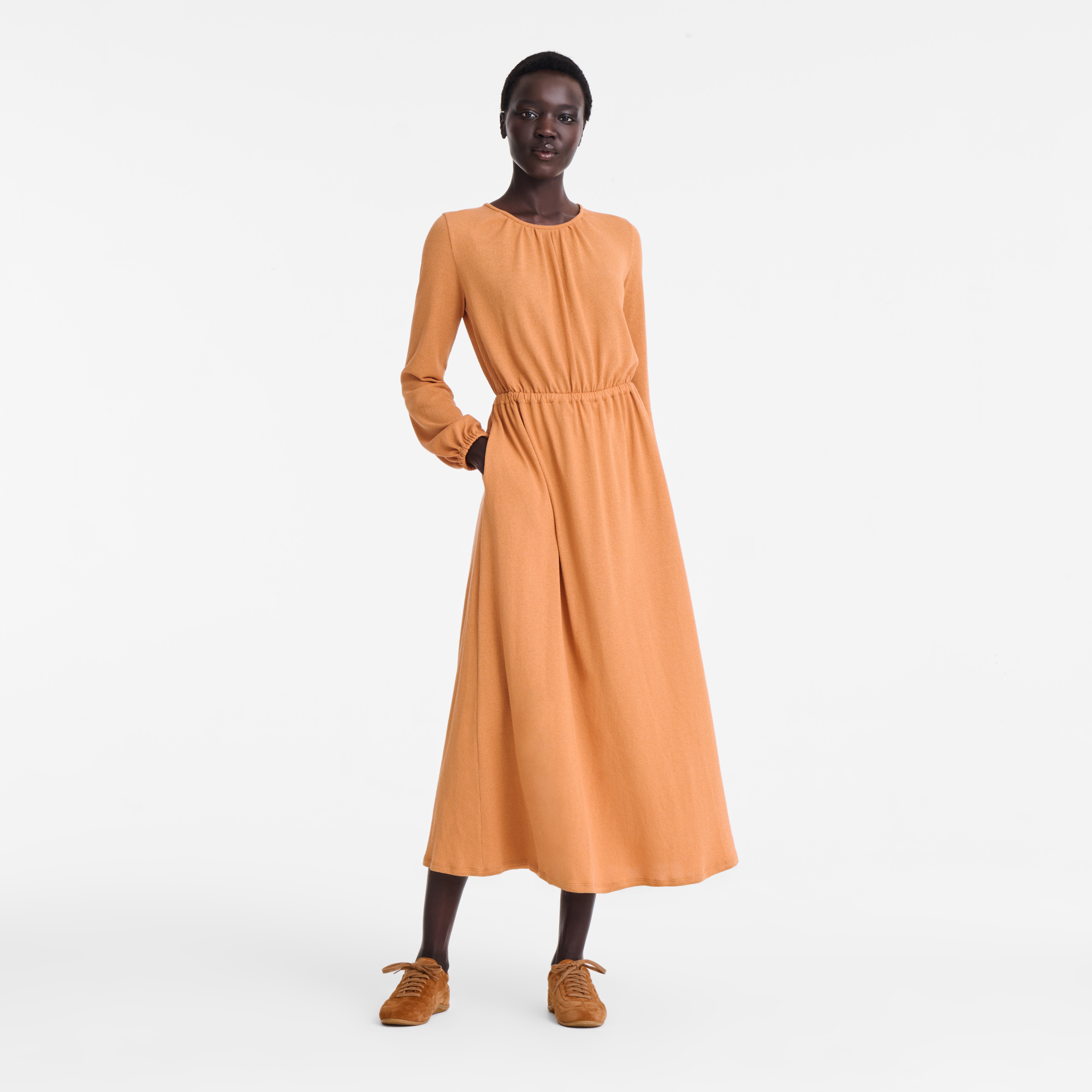 Langes Kleid